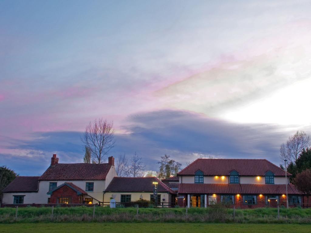 Beansheaf Hotel มัลทัน ภายนอก รูปภาพ